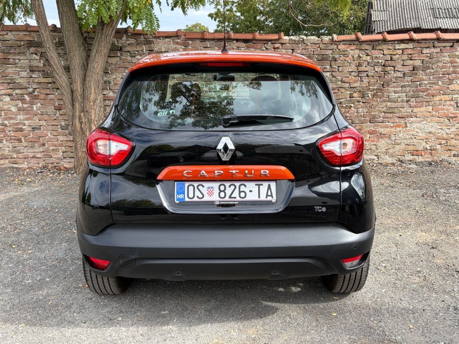 Renault Captur Luxe TCe 120 automatik, Kamera, PDC, navi, reg.10./2027, fotografija 6
