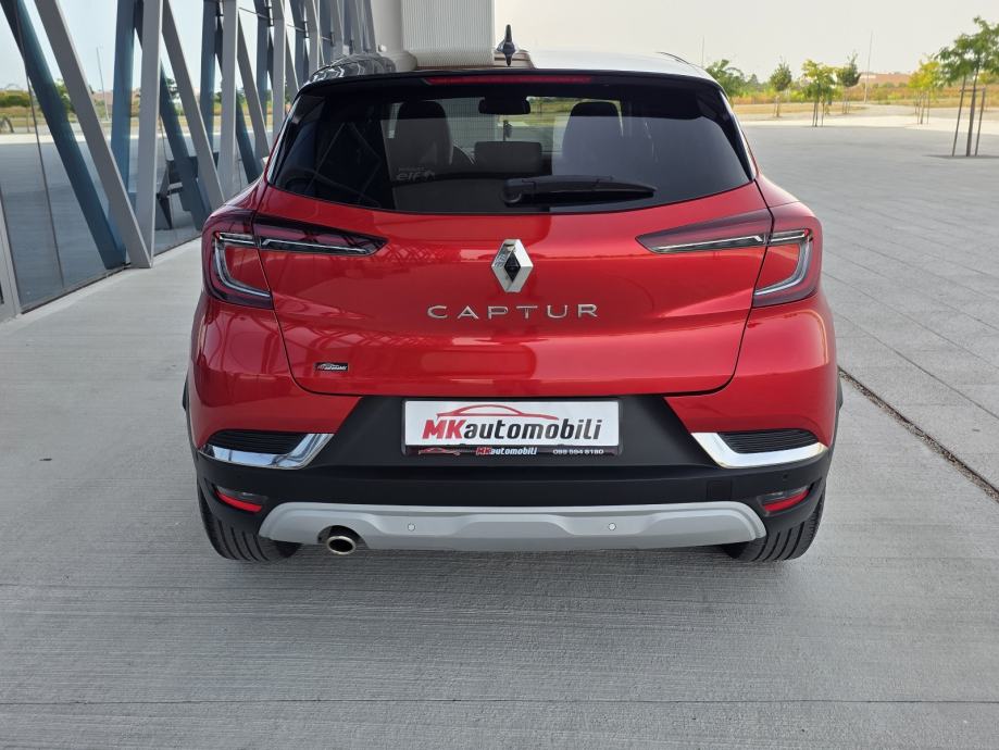 Renault Captur TCe 1.3 - AUTOMATIK, ALU, NAVI, KAMERA - LEASING !!, fotografija 9