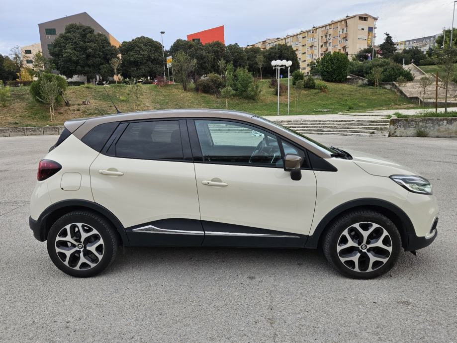 RENAULT CAPTUR TCe 120 • FULL OPREMA • SAMO 88.000KM • U DOLASKU..., fotografija 4