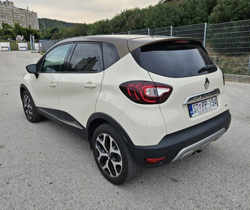 RENAULT CAPTUR TCe 120 • FULL OPREMA • SAMO 88.000KM • U DOLASKU..., fotografija 7