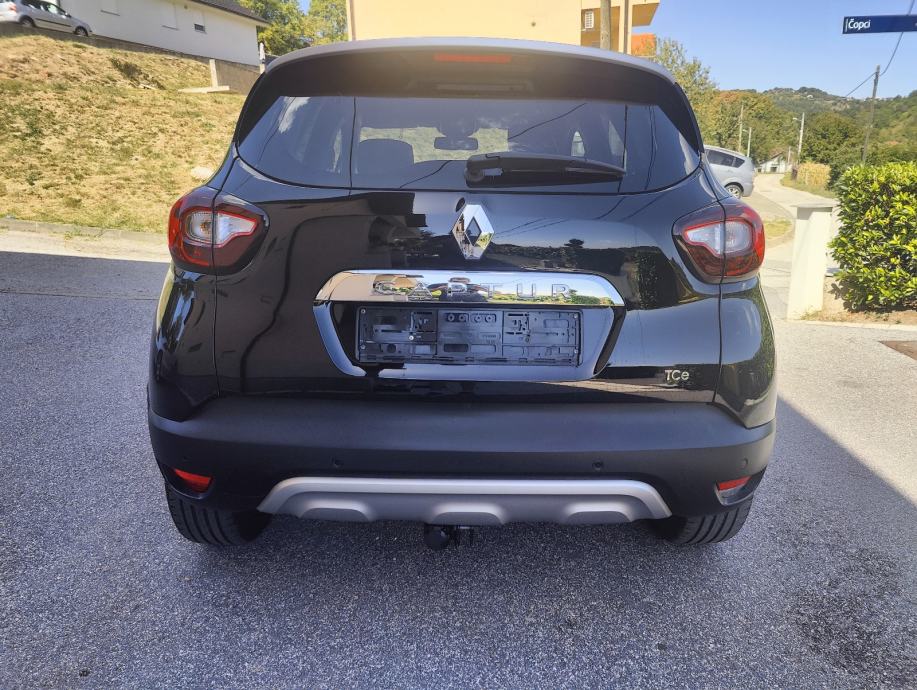 Renault Captur TCe 120*Servisna*Zimski set felgi*Gratis Registracija, fotografija 7