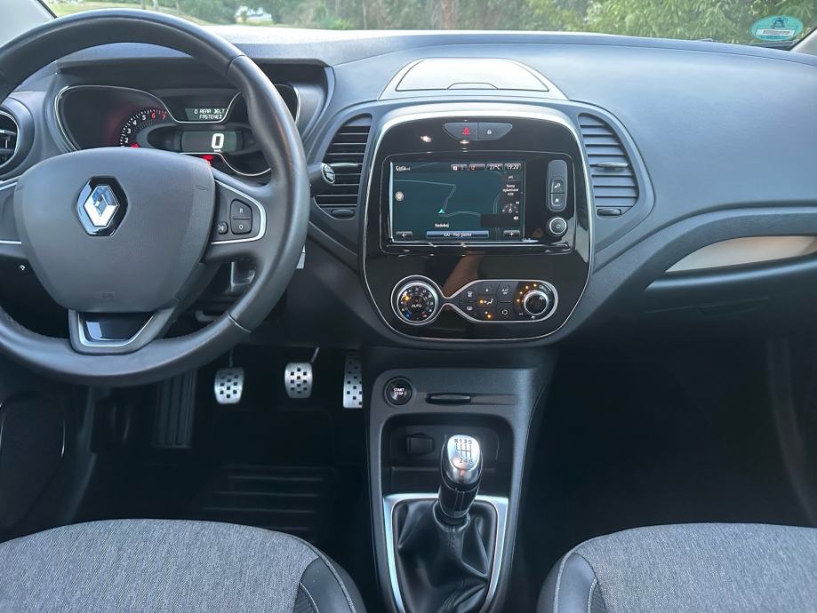 RENAULT CAPTUR 1.2 TCe INTENSE | VELIKI SERVIS | FULL LED | KAMERA, fotografija 14