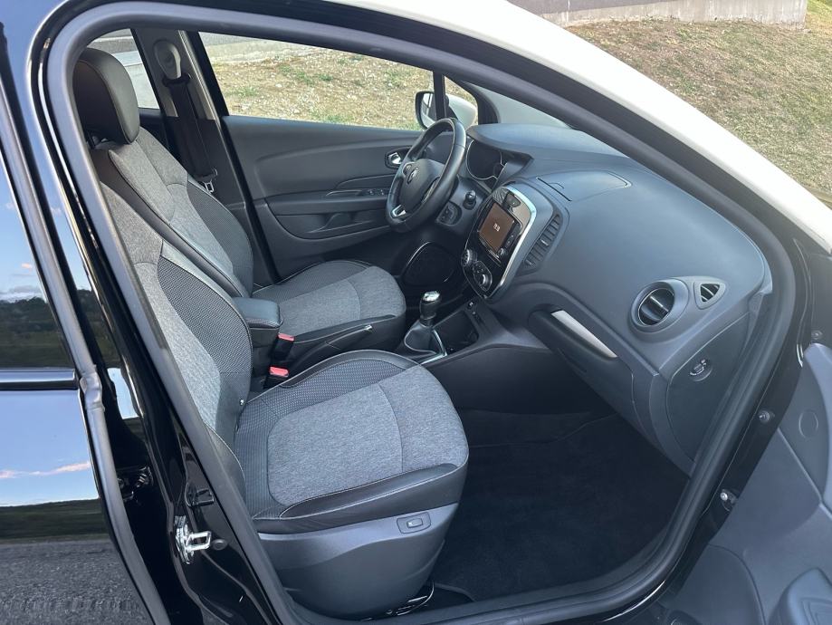 RENAULT CAPTUR 1.2 TCe INTENSE | VELIKI SERVIS | FULL LED | KAMERA, fotografija 10