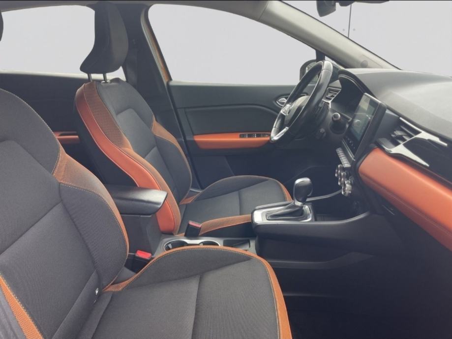 Renault Captur TCe 130 EDC,95TKM,SERV.,NAVI.,LED,ALU.,PDC,KAM.,INTENS, fotografija 12