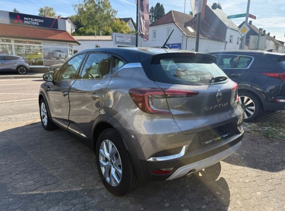Renault Captur TCe 140 INTENS 140KS/LED/NAVI/KAM/REN. SERVISNA/JAMSTVO, fotografija 2