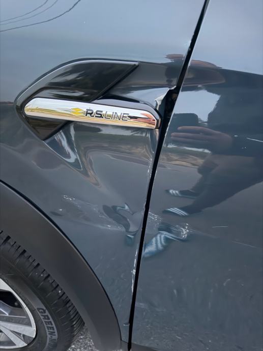 Renault Captur TCe 140 R.S.Line-registriran godinu dana, fotografija 18
