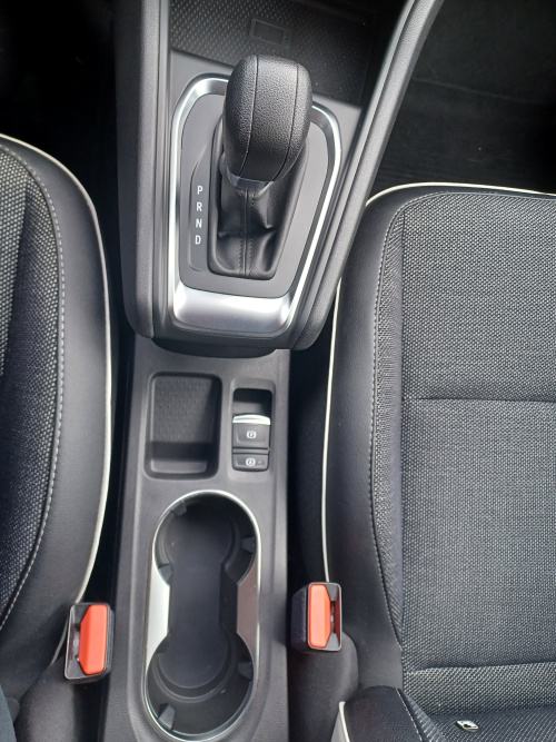Renault Captur TCe 140 Techno EDC- AUTOMATIK, fotografija 12