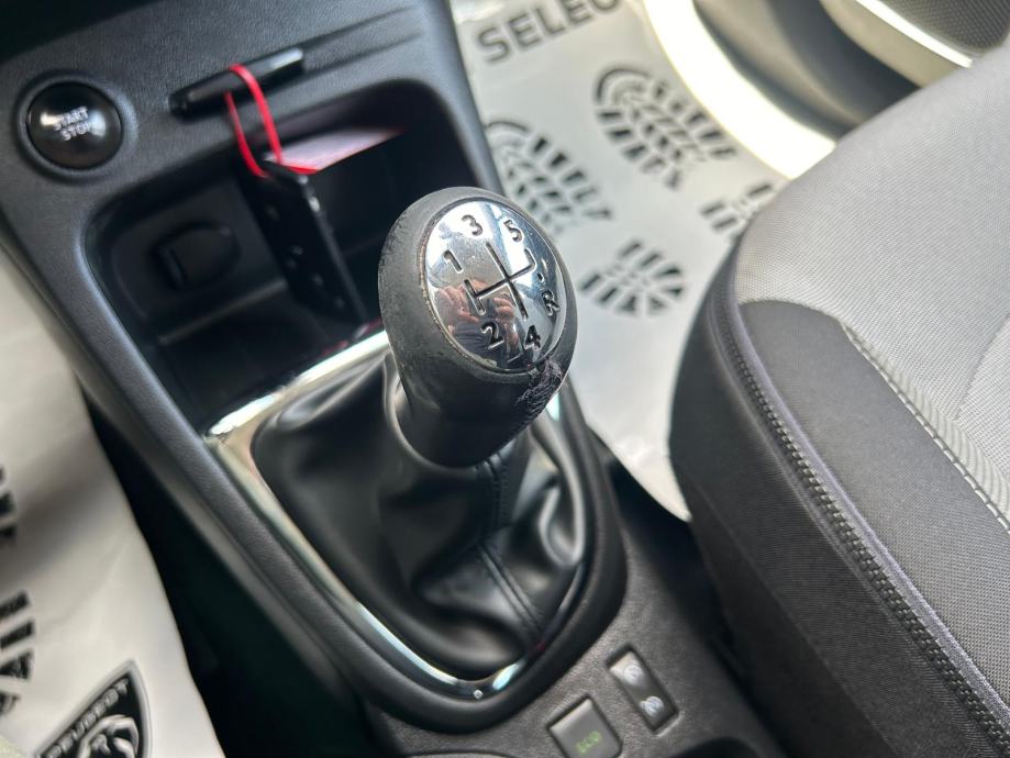 Renault Captur TCe - 2017 - 125.000KM - GARANCIJA - REG 1GOD!!, fotografija 16