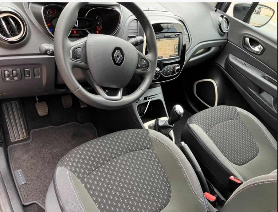 Renault Captur TCe,35TKM,NAVI,LED,PDC,ALU,TEMPOMAT,INTENSE, fotografija 6