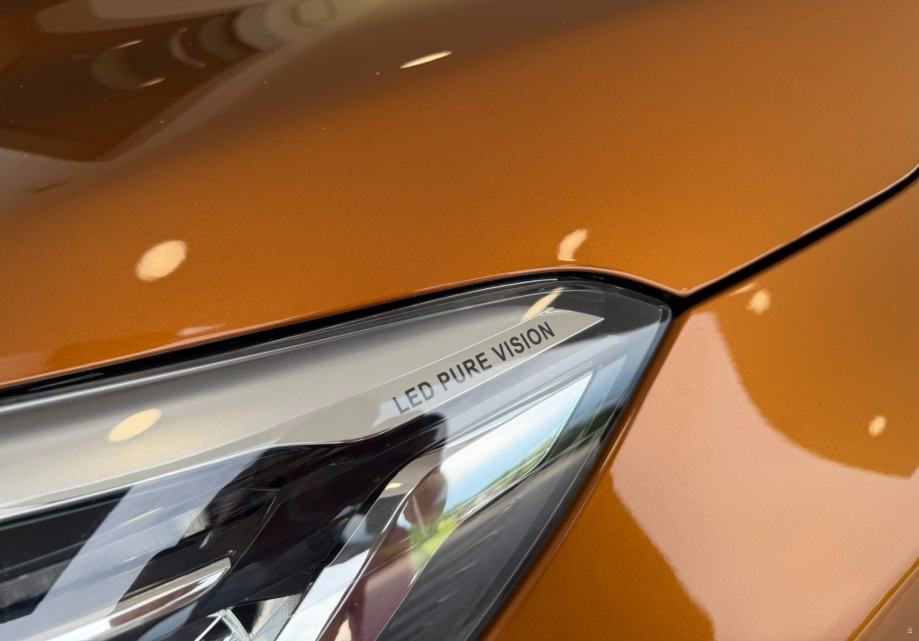 Renault Captur TCe 90- 1. vlasnik, servisna, 114.000km!, fotografija 14