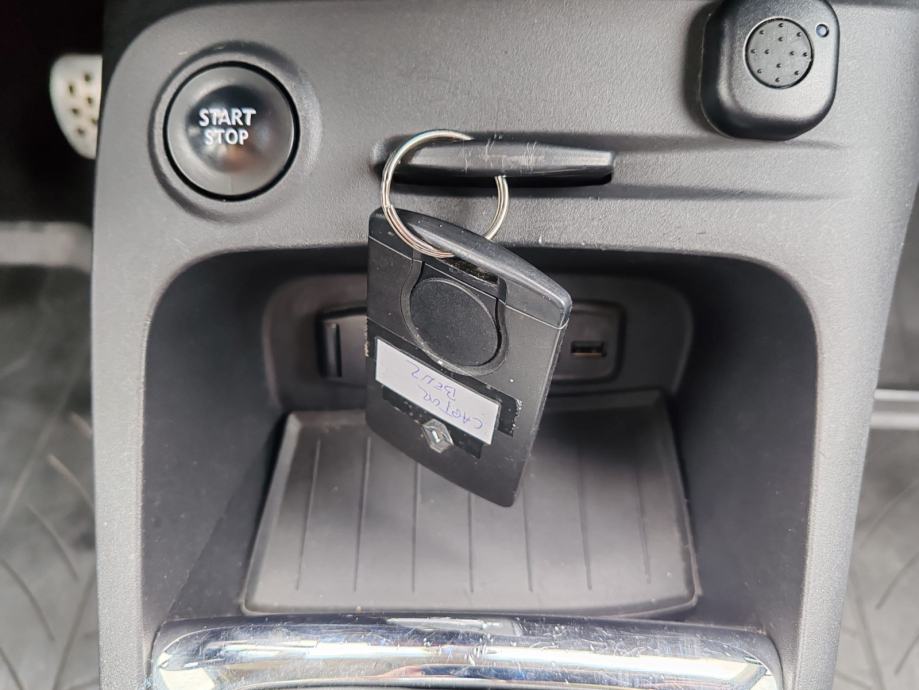Renault Captur TCe 90, 2016 g, 145000 km, kartice do 36 rata, fotografija 8