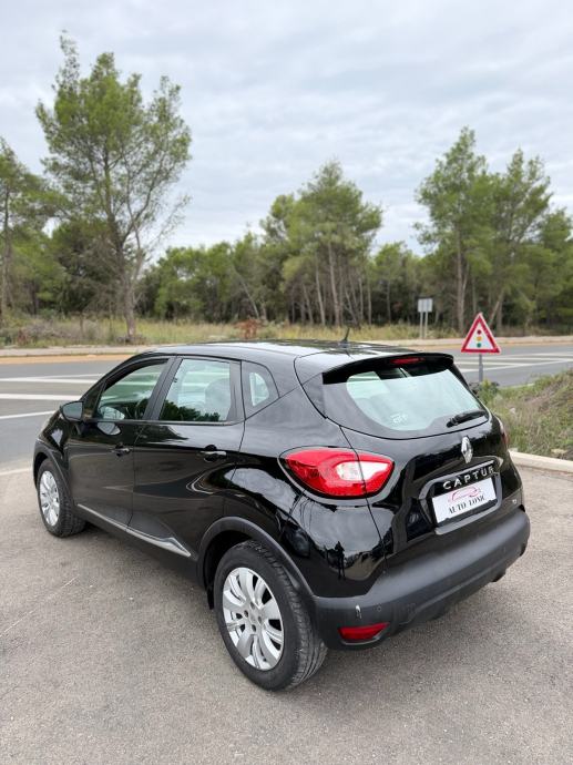 RENAULT CAPTUR TCE 90 *JAMSTVO 12MJ*, fotografija 2