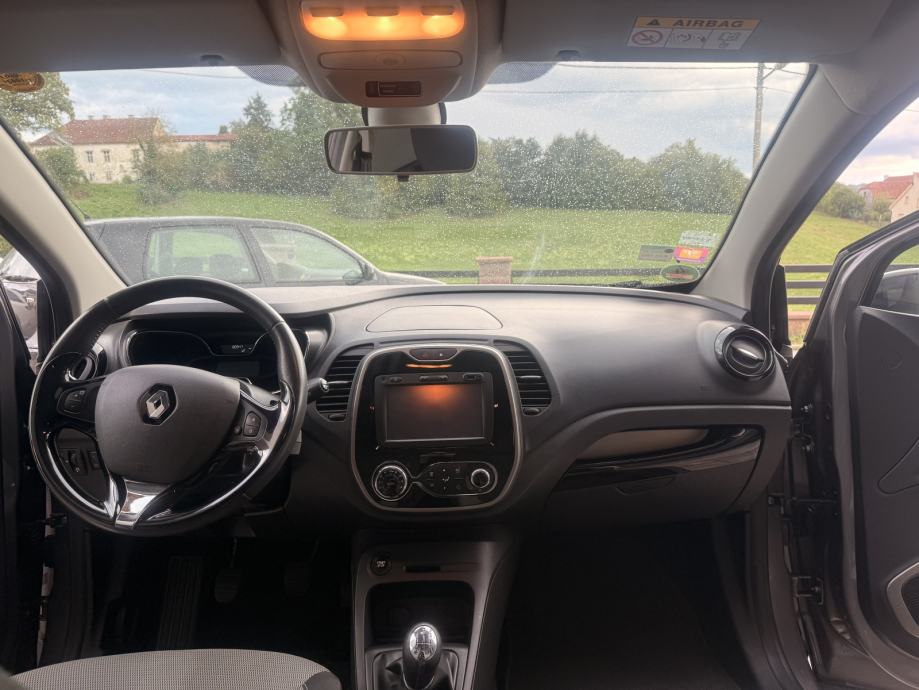 Renault Captur⭐TCE 90⭐ navigacija⭐ automatska klima⭐tempomat⭐, fotografija 7