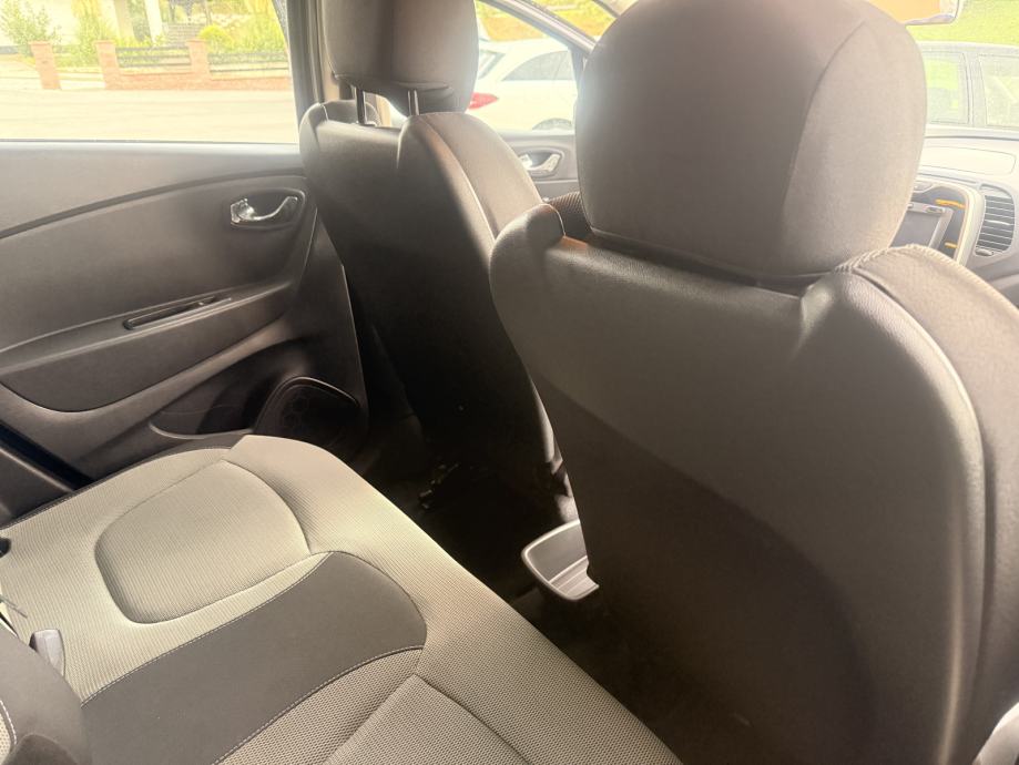 Renault Captur⭐TCE 90⭐ navigacija⭐ automatska klima⭐tempomat⭐, fotografija 8