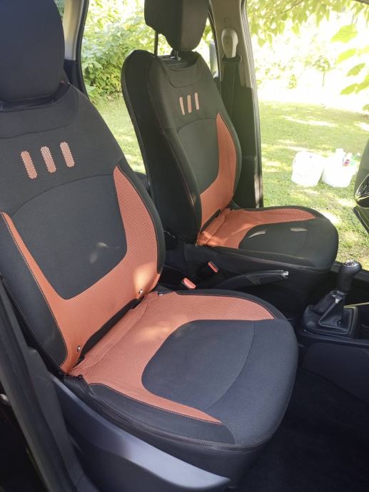 Renault Captur TCe 90, fotografija 8
