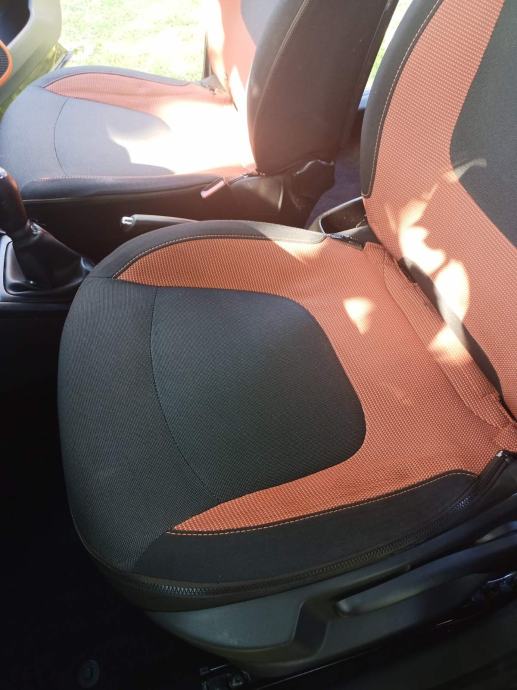 Renault Captur TCe 90, fotografija 9