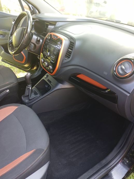 Renault Captur TCe 90, fotografija 7