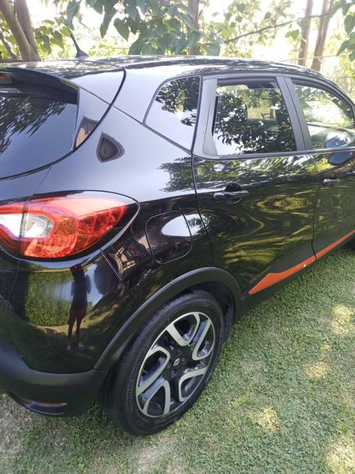 Renault Captur TCe 90, fotografija 2