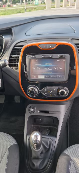 Renault Captur TCe 90, fotografija 4