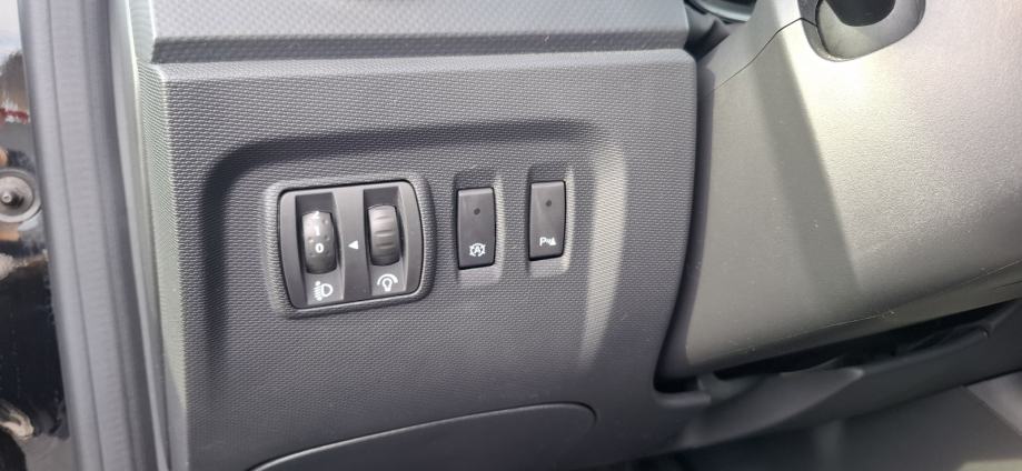 Renault Captur TCe 90, fotografija 9