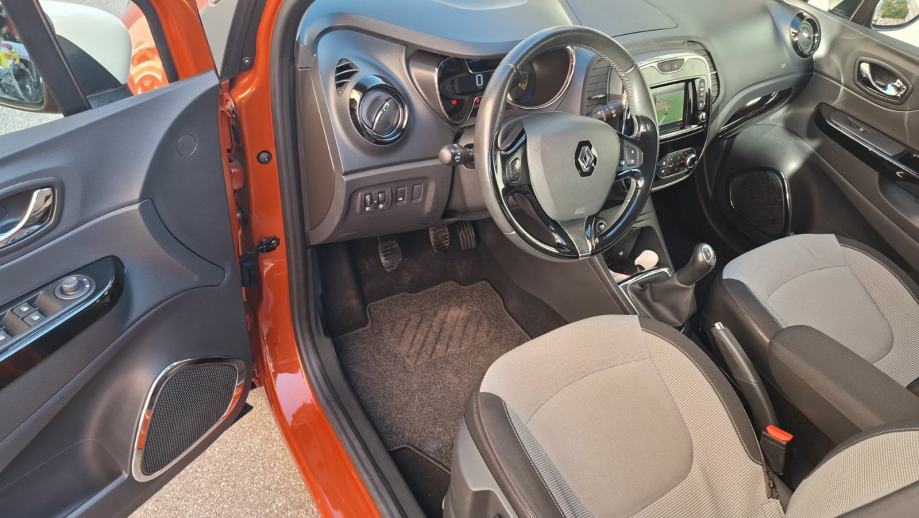 Renault Captur TCe 90, fotografija 8