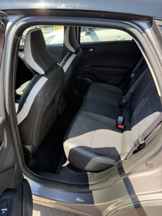 Renault Captur TCe 90 Techno, fotografija 5