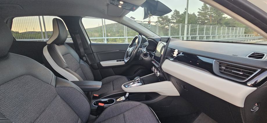 Renault Captur 1.3 TCe 155 EDC Edition One, fotografija 7