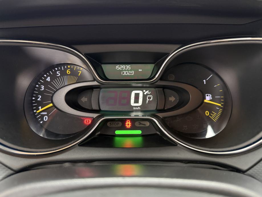Renault Captur TCe *HELLY HANSEN* 120 EDC Automatik *X-Mod* NAVI, PDC, fotografija 13