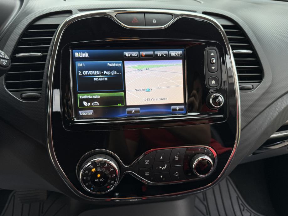 Renault Captur TCe *HELLY HANSEN* 120 EDC Automatik *X-Mod* NAVI, PDC, fotografija 14