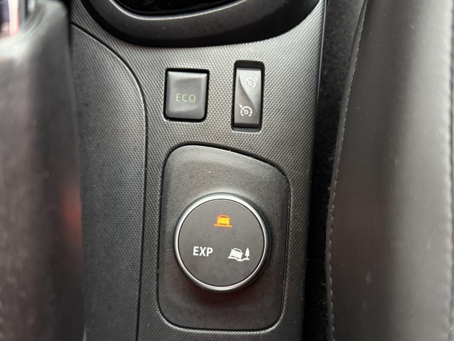 Renault Captur TCe *HELLY HANSEN* 120 EDC Automatik *X-Mod* NAVI, PDC, fotografija 16