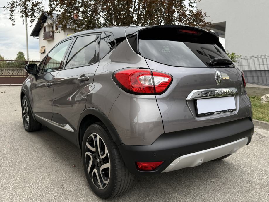 Renault Captur TCe *HELLY HANSEN* 120 EDC Automatik *X-Mod* NAVI, PDC, fotografija 3