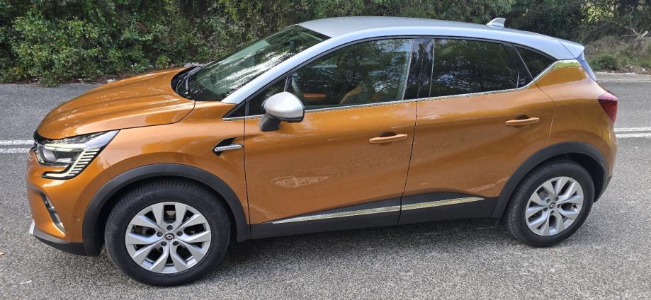 Renault Captur TCe" INTENSE" STANJE NOVO! NOVO!, fotografija 3