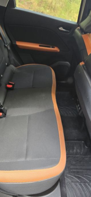Renault Captur TCe" INTENSE" STANJE NOVO! NOVO!, fotografija 18