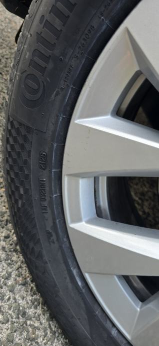 Renault Captur TCe" INTENSE" STANJE NOVO! NOVO!, fotografija 17