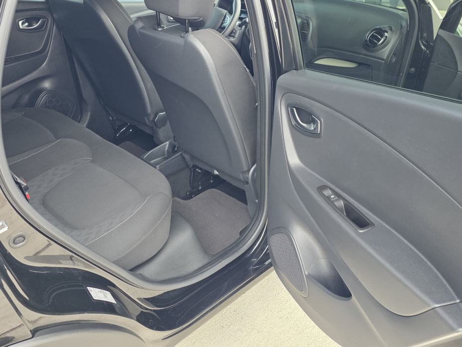 Renault Captur TCe LIMITED,ALU,NAVI,NOVE GUME, fotografija 10
