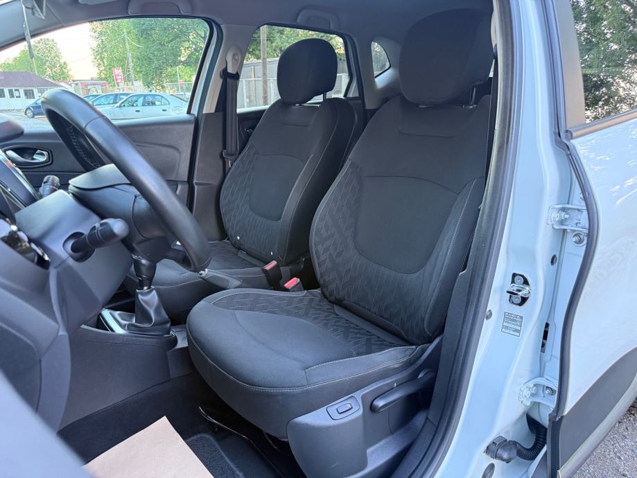 Renault Captur TCe LIMITED-PRVI VLASNIK-LED-NAVI-TEMP.-AUT. KLIMA-PDC, fotografija 10