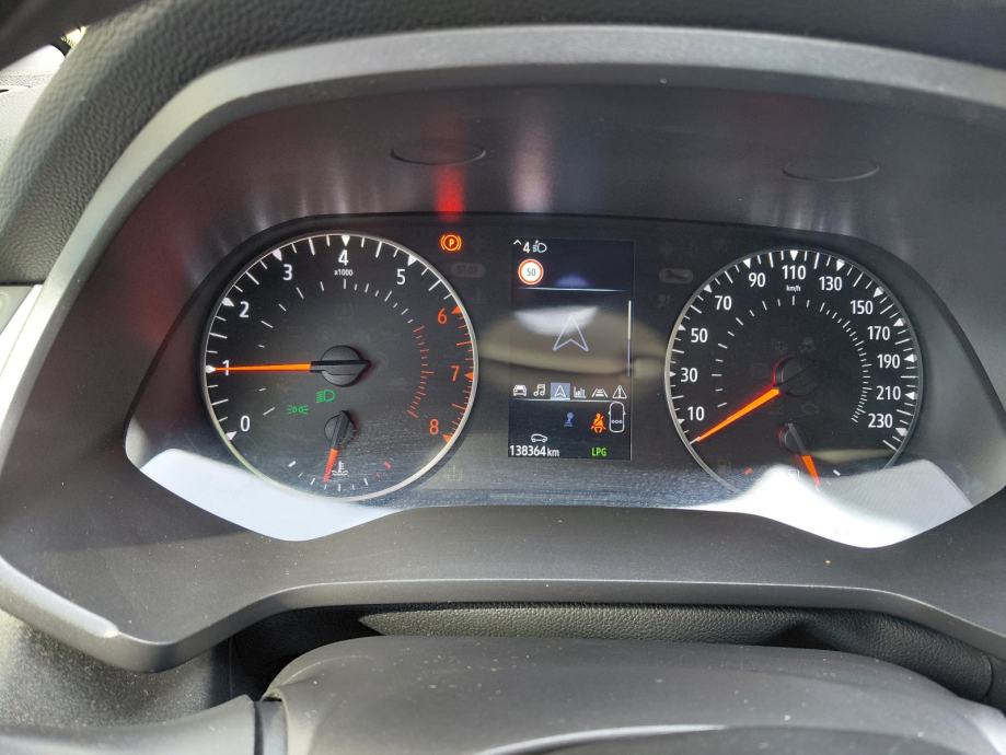 Renault Captur TCe LPG 2021.godina info 0992039254, fotografija 18