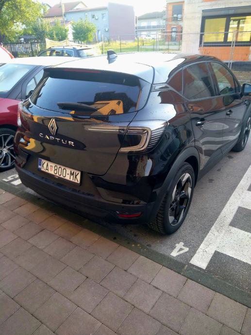 Renault Captur TCe, fotografija 3