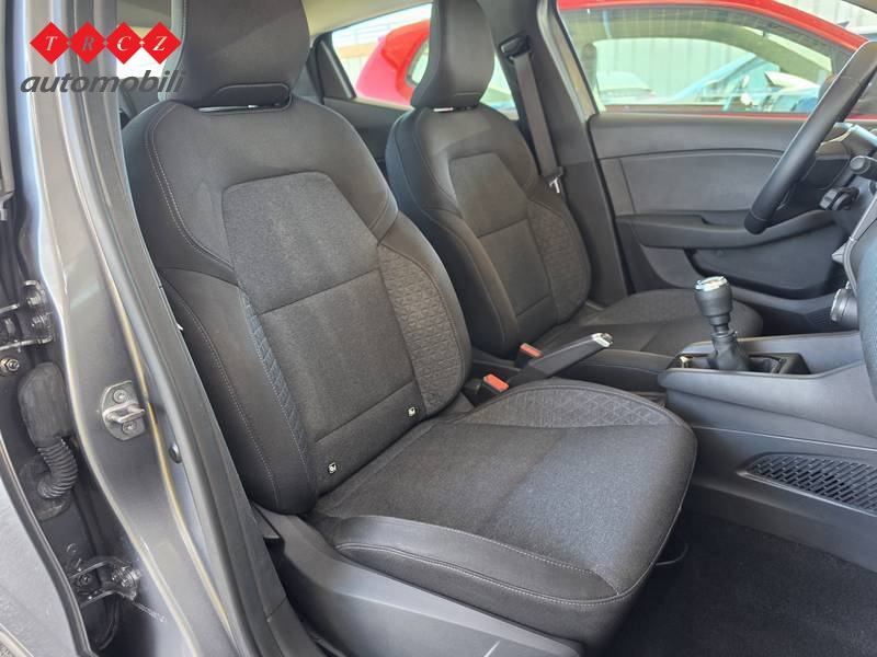 RENAULT CLIO 1.0 TCE, fotografija 7