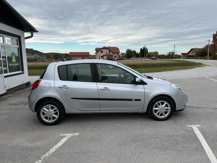 Renault Clio 1,2 16V, 135.000km, 1.vlasnik, MOGUČNOST BRZOG KREDITA, fotografija 4