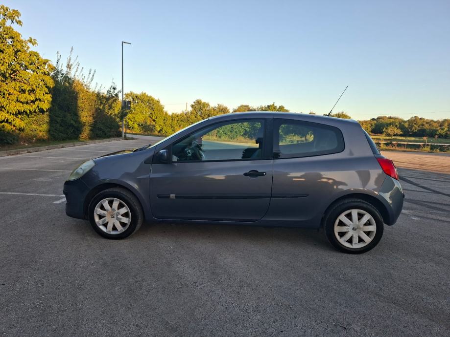 Renault Clio 1,2 16V, fotografija 5