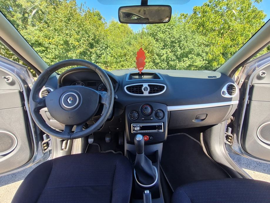 Renault Clio 1,2 16V, fotografija 7
