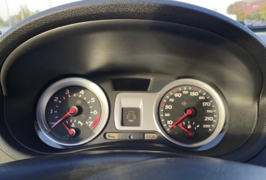 Renault Clio 1,2 16V, fotografija 6