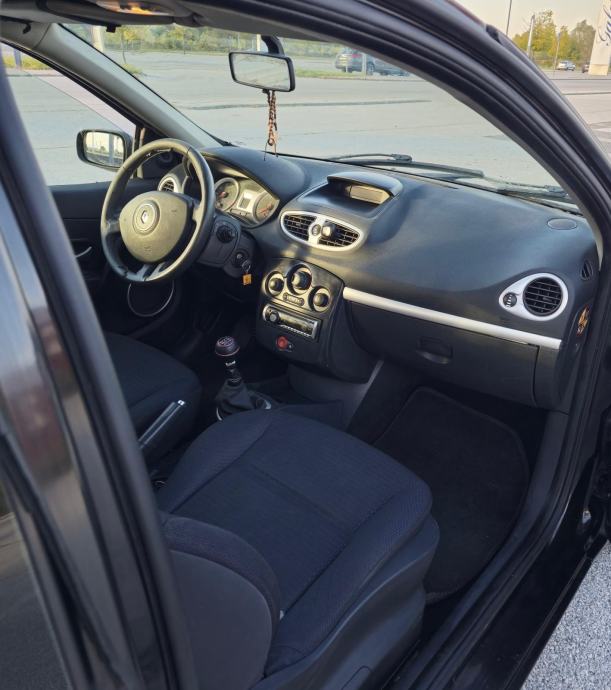 Renault Clio 1,2 16V, fotografija 5