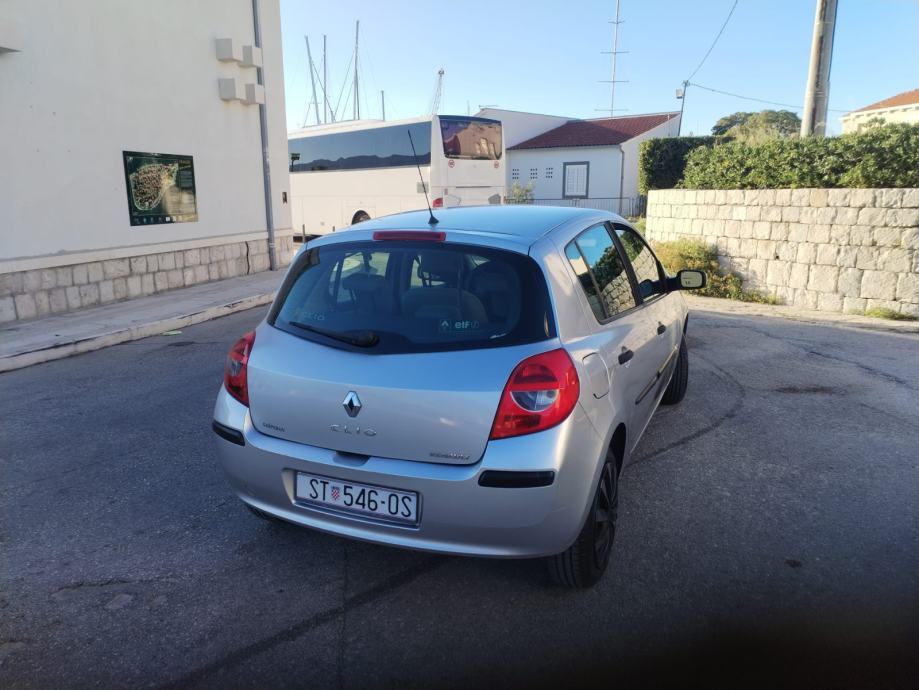Renault Clio 1,2 16V, fotografija 11