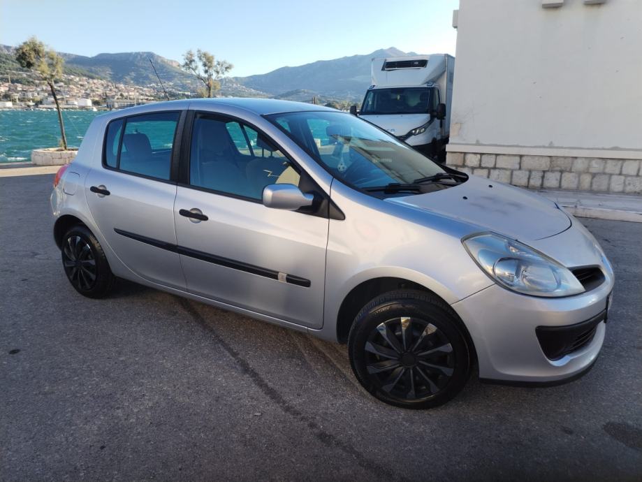 Renault Clio 1,2 16V, fotografija 17