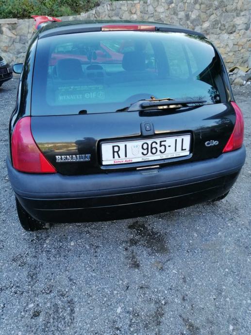 Renault clio 1.2 8V 2000 .god, 2000 god.