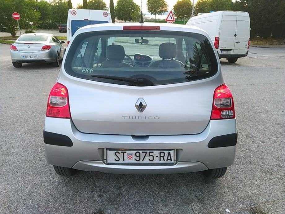 Renault TWINGO 1,2 8V KLIMA,SAMO 160 TKM.IMA POTVRDA,NEMA RUZINE, fotografija 4