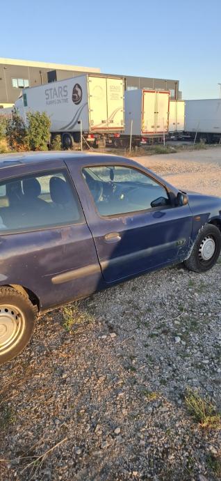 Renault Clio 1,2 - REG. 5 mjeseci, fotografija 7