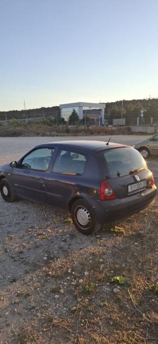 Renault Clio 1,2 - REG. 5 mjeseci, fotografija 4